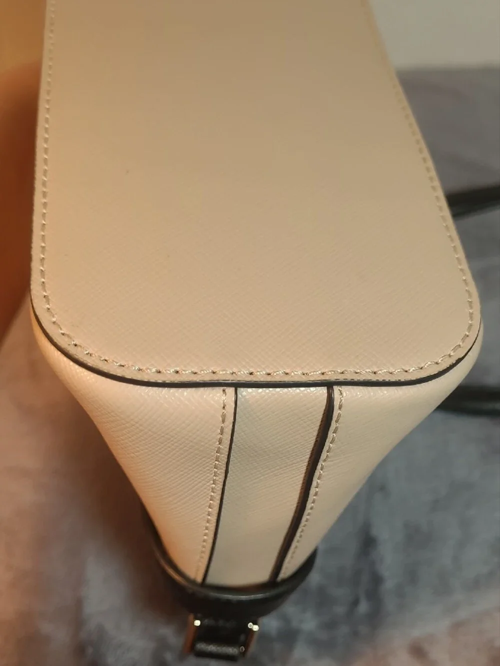Kate Spade Staci Colorblock Dome Crossbody Two-Tone Beige, Cream & Black